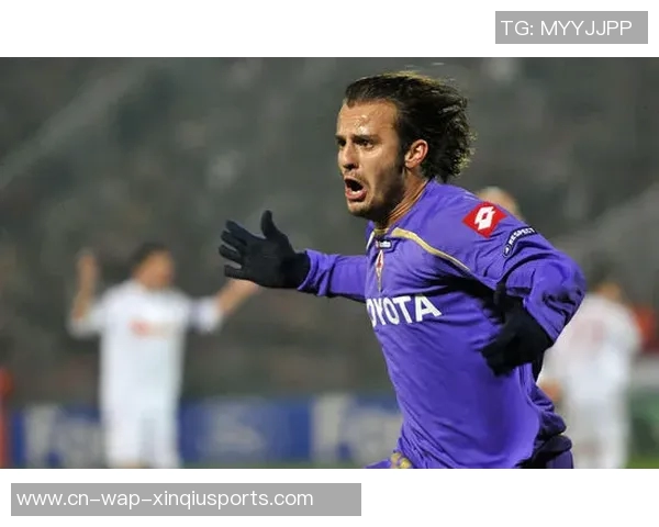 曼联冬窗大清洗计划曝光四人被视为非卖品B费和马奎尔领衔新援名单